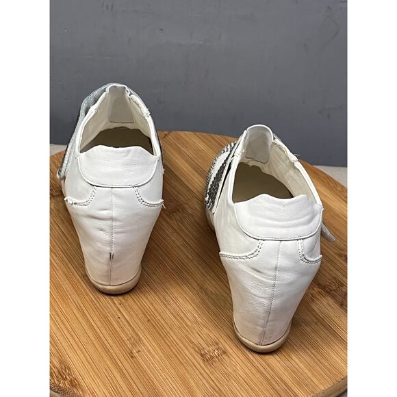 LADY GODIVA Phoebe Embellished Wedge‎ Shoe Womens 7.5 White Sneaker - Picture 5 of 11